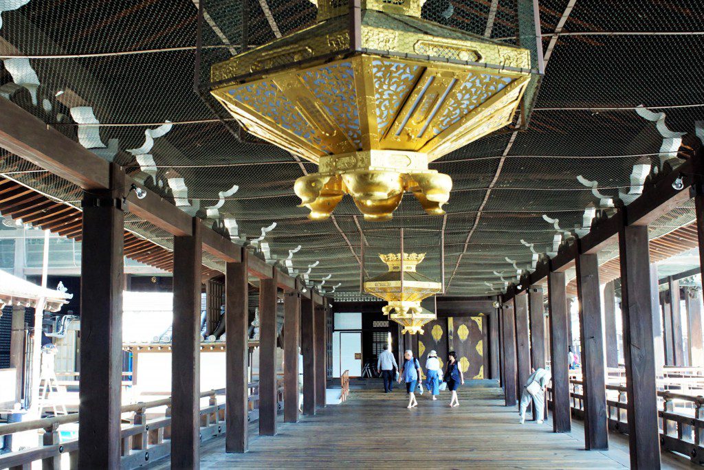 西本願寺 渡り廊下