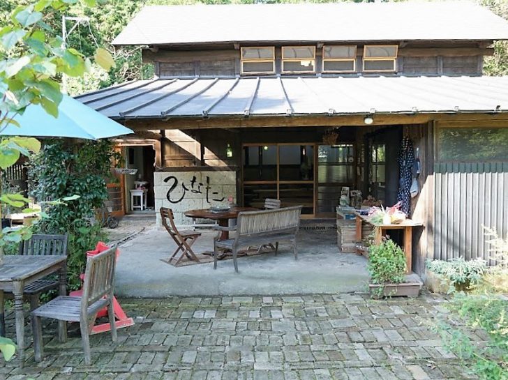 納屋カフェひなた