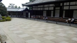 東福寺開山堂市松模様
