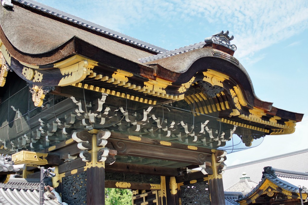 西本願寺唐門
