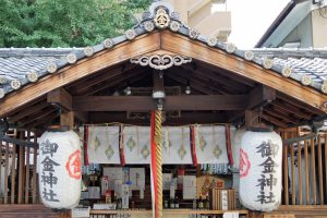 京都　御金神社　拝殿