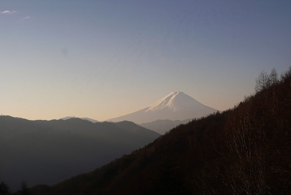 柳沢峠からの富士山