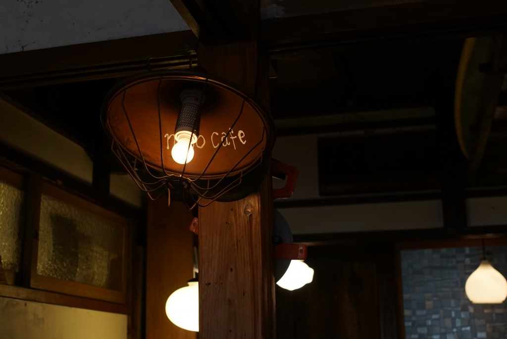 小田原　nico cafe　照明