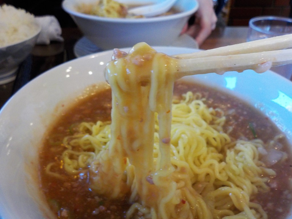 小田原　担々麺　四川