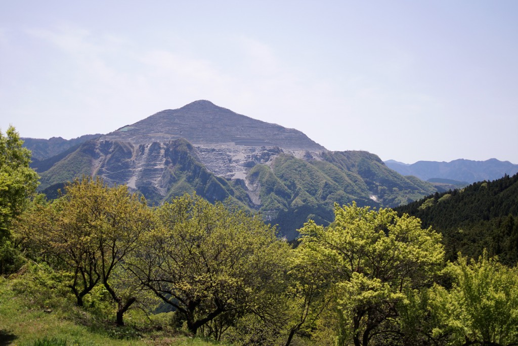 武甲山