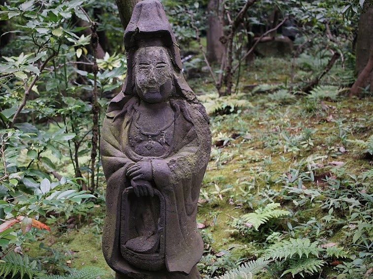 根津美術館　庭　表参道