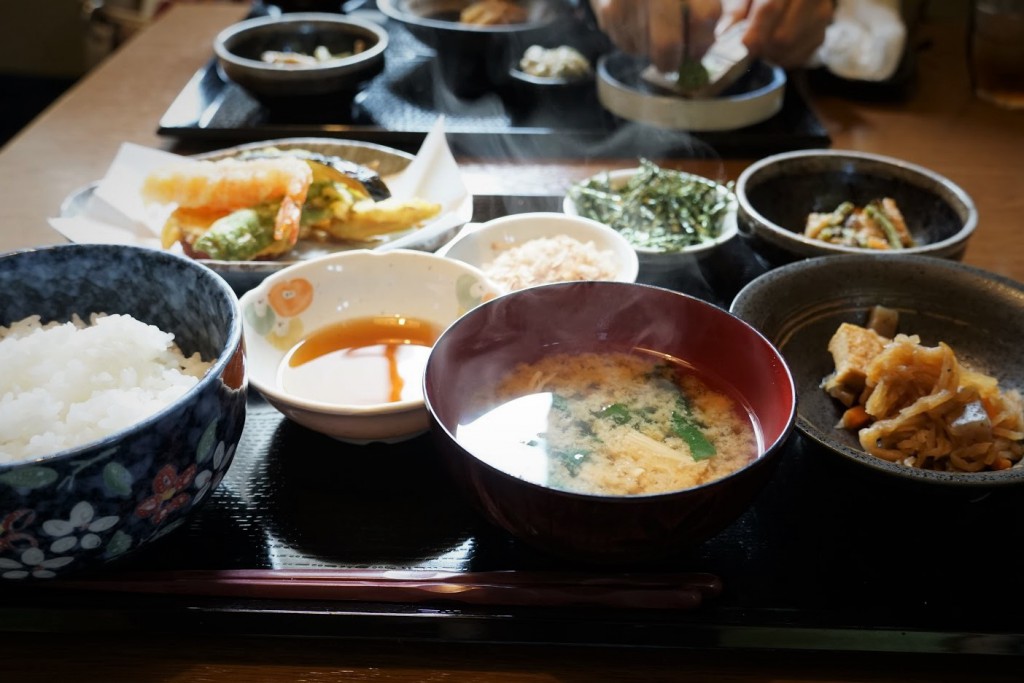 わさび 隼 はやぶさ 定食