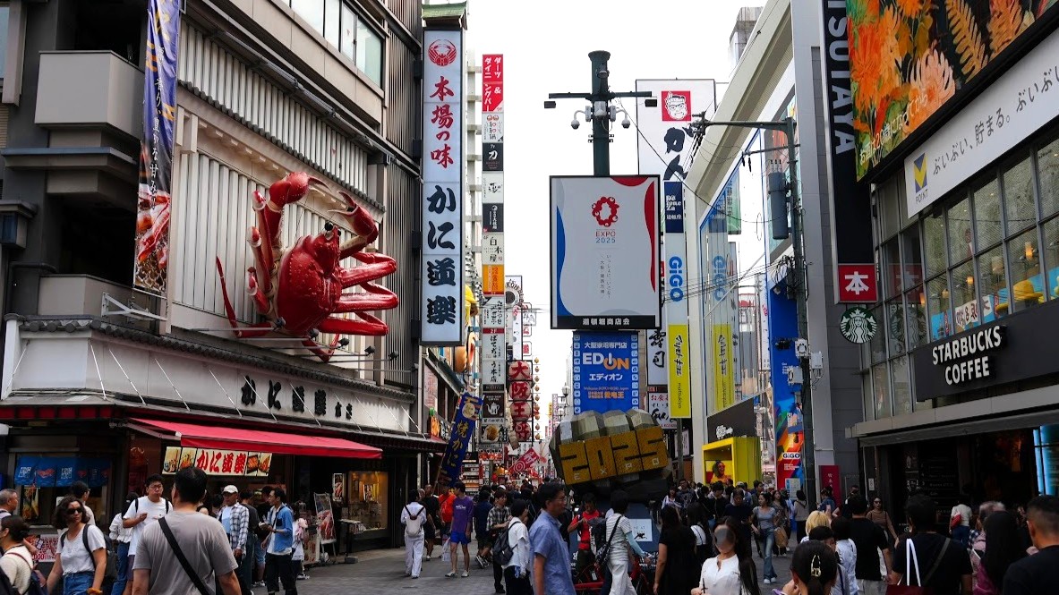 大阪道頓堀　ユニークド派手看板