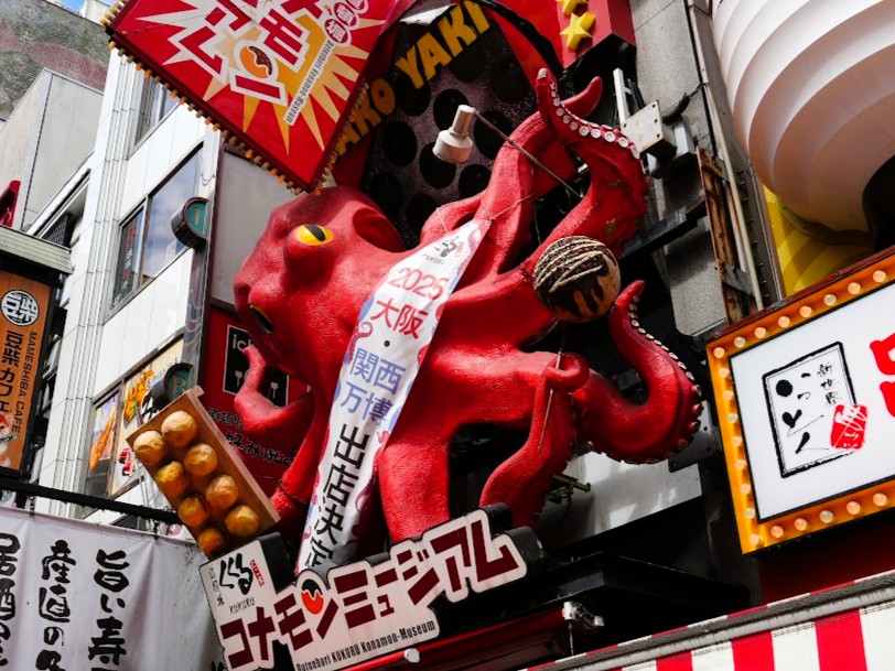 大阪道頓堀　ユニークド派手看板