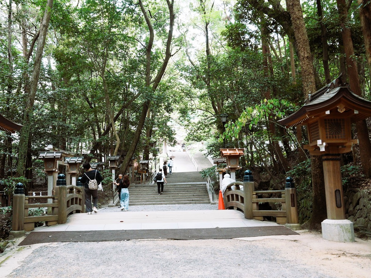 大神神社 参道
