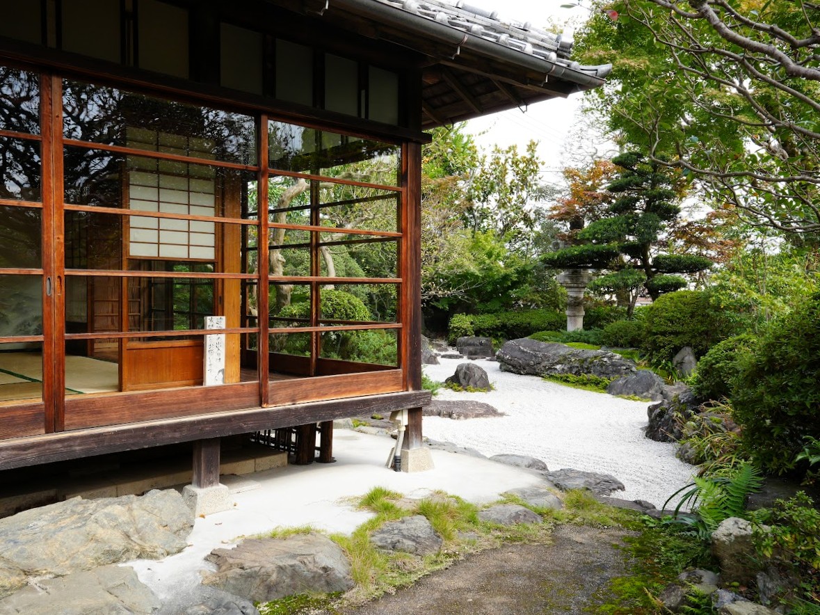 高尾駒木野庭園 枯山水