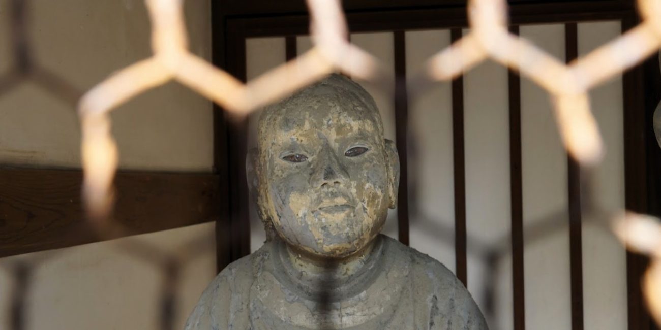 法隆寺　馬屋　聖徳太子像
