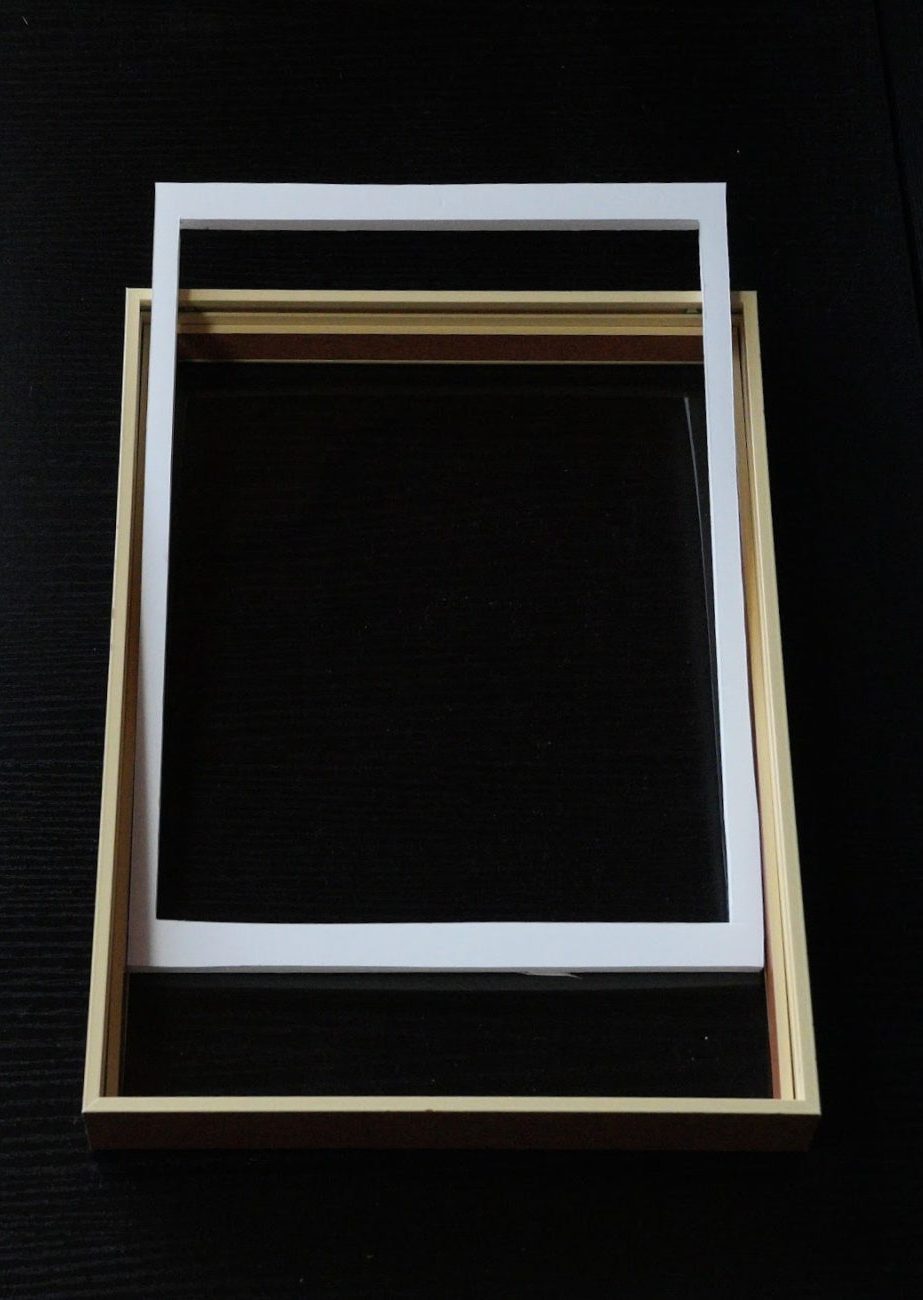 レンボードを裁断して余白を作成